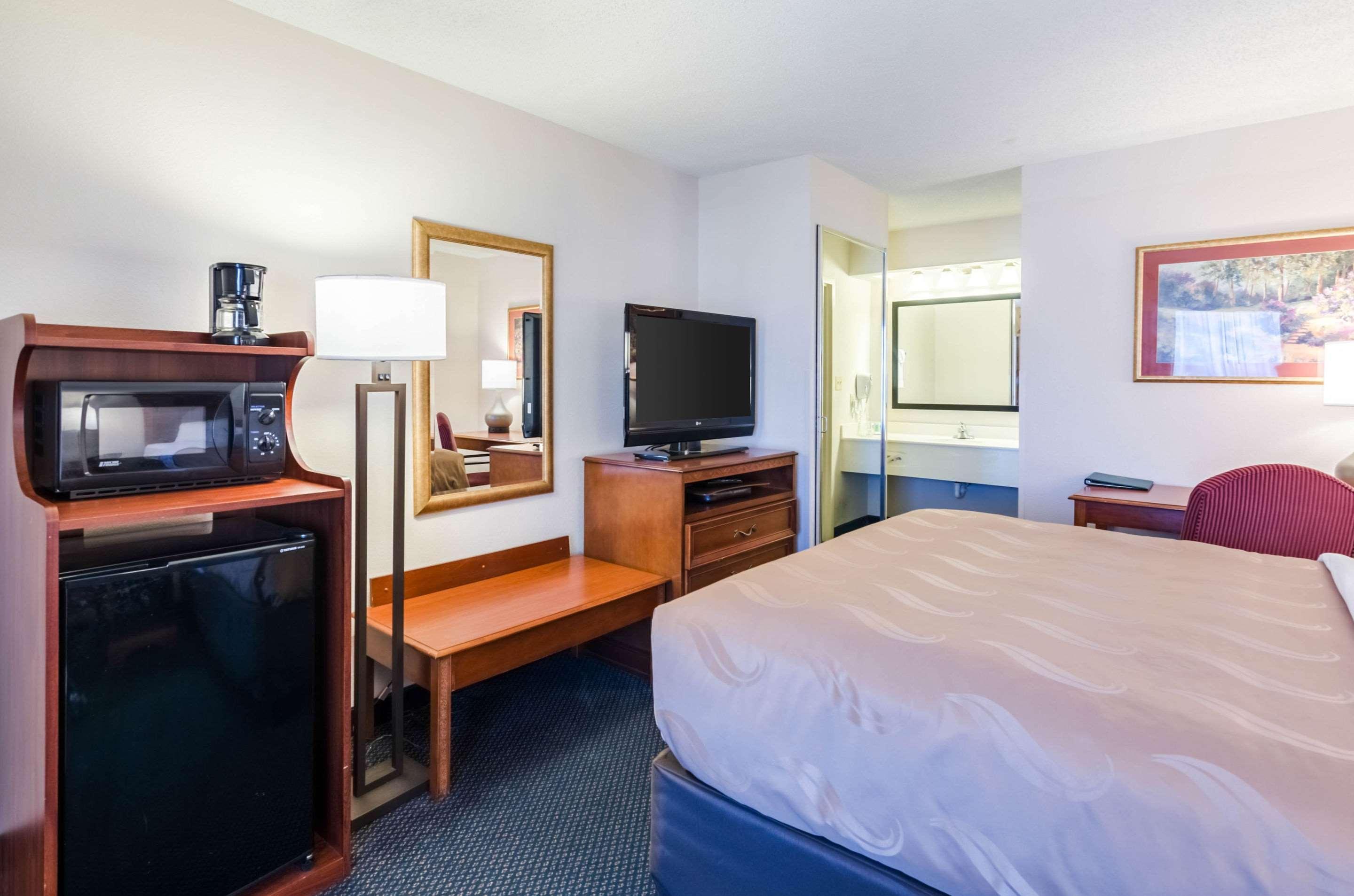 Quality Inn Lynchburg Near University Zewnętrze zdjęcie