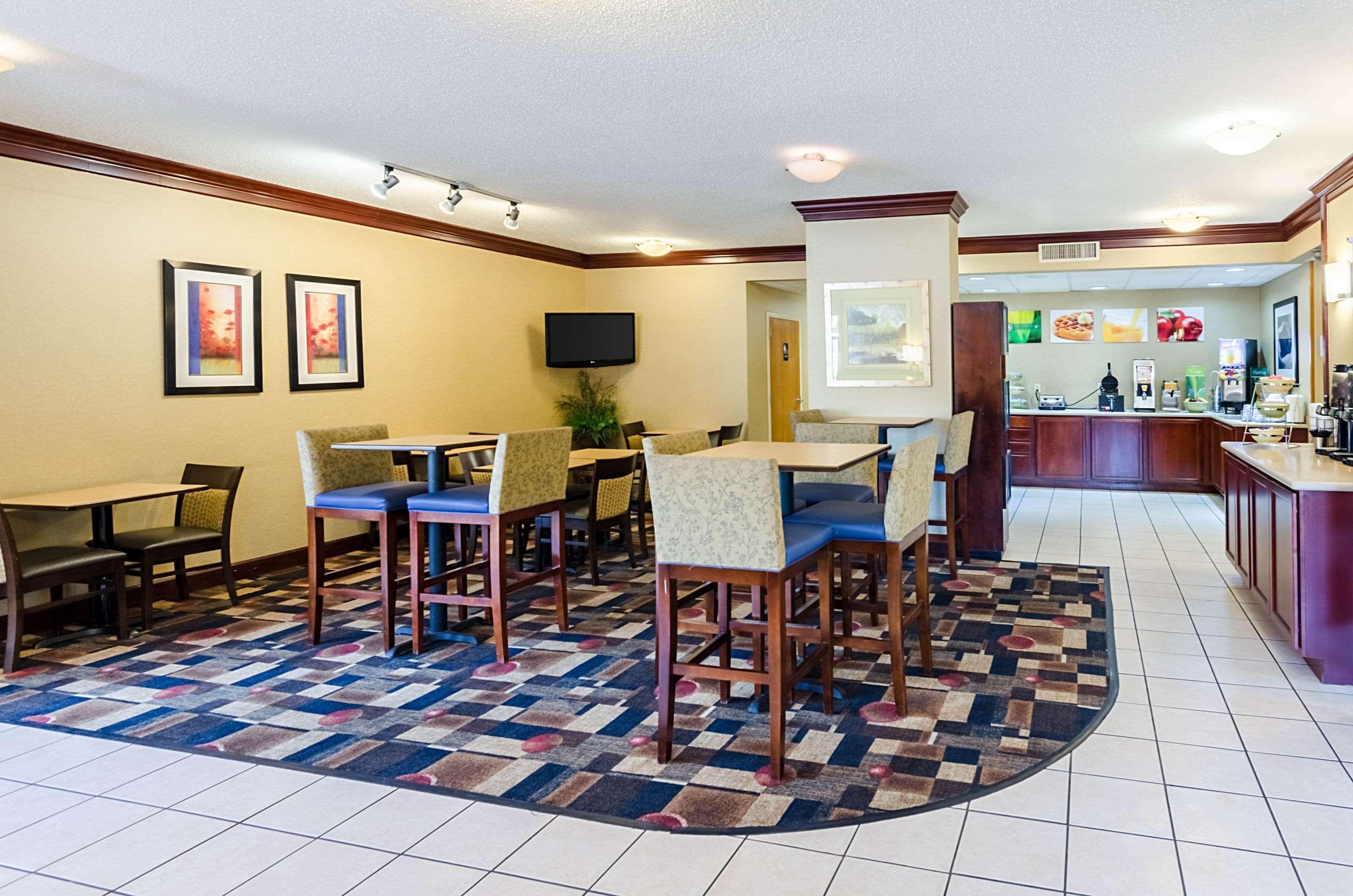 Quality Inn Lynchburg Near University Zewnętrze zdjęcie